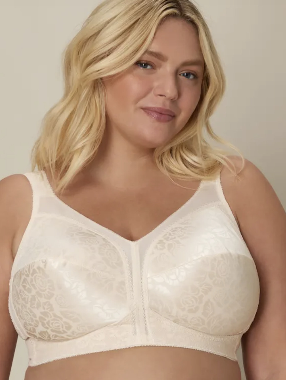 Playtex Women's 34D Natural Beige 18 Hour Ultimate Shoulder Comfort Bra OS32-4
